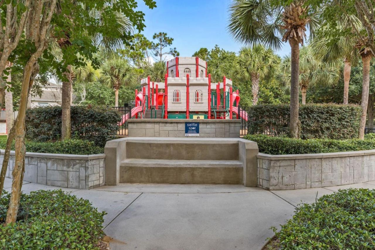 Holiday home Windsor Hills Sunshine Waterslides Pool By