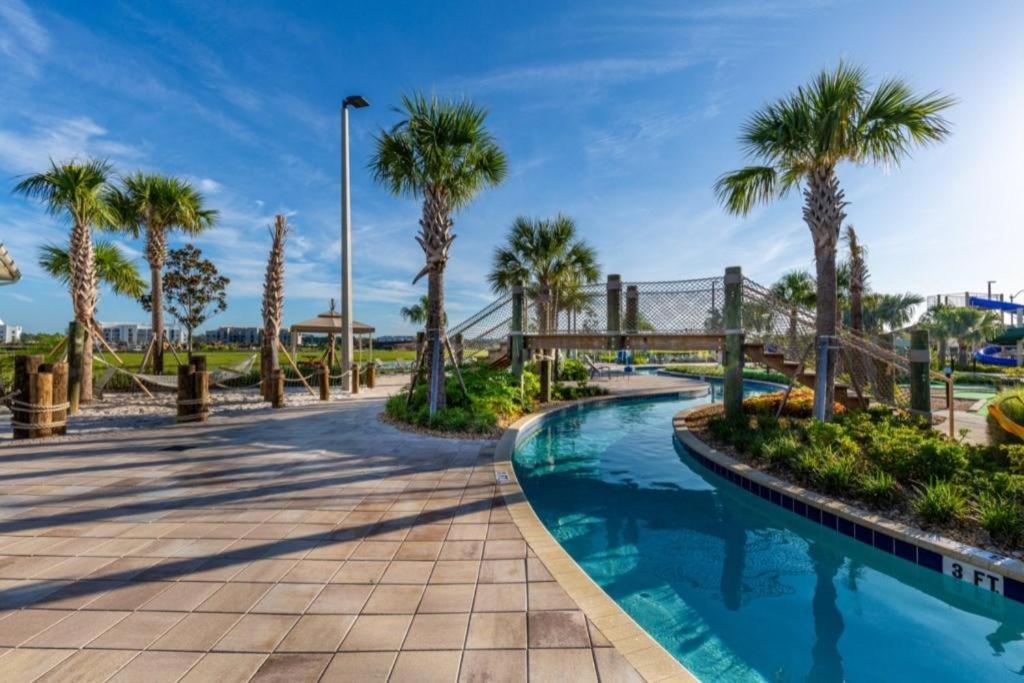 5 Bedrooms - 4 Bathrooms - Storey Lake4849 Rc *