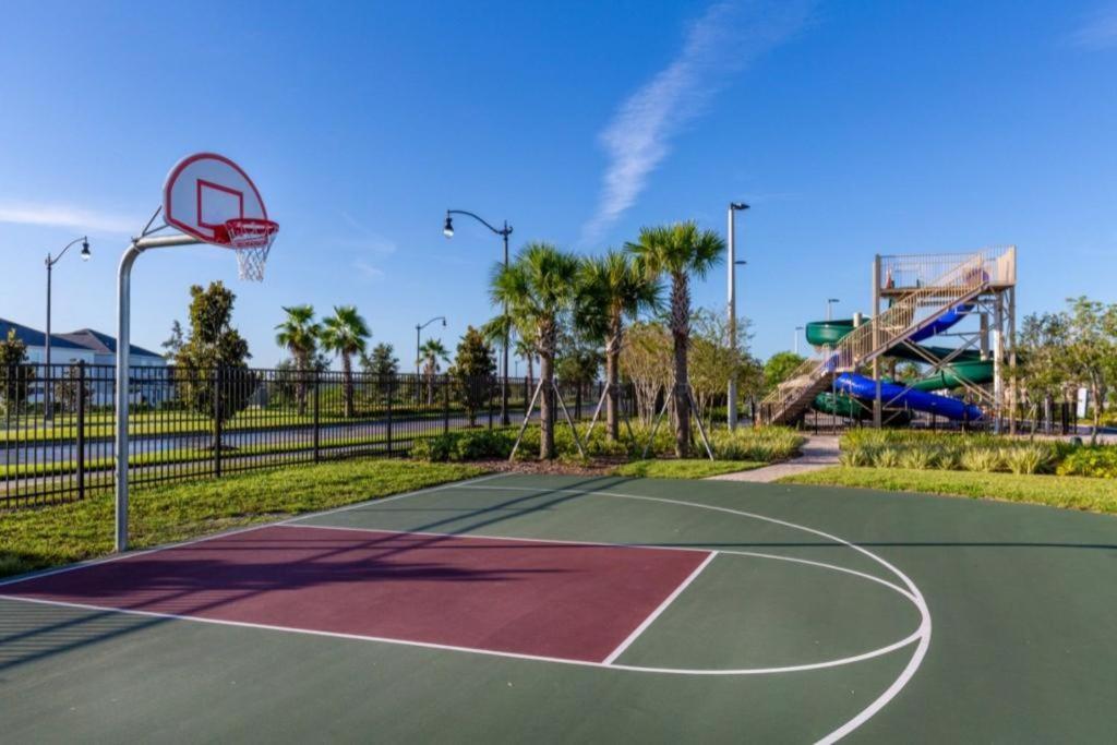 Holiday home 5 Bedrooms - 4 Bathrooms - Storey Lake4849 Rc Orlando