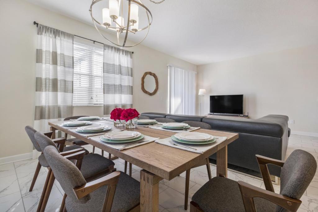 Holiday home 5 Bedrooms - 4 Bathrooms - Storey Lake4849 Rc Orlando