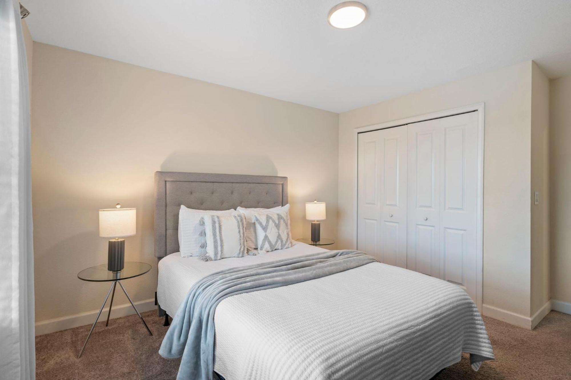 4 Bedrooms - 3 Bathrooms - Champions Gate 8967 Sd