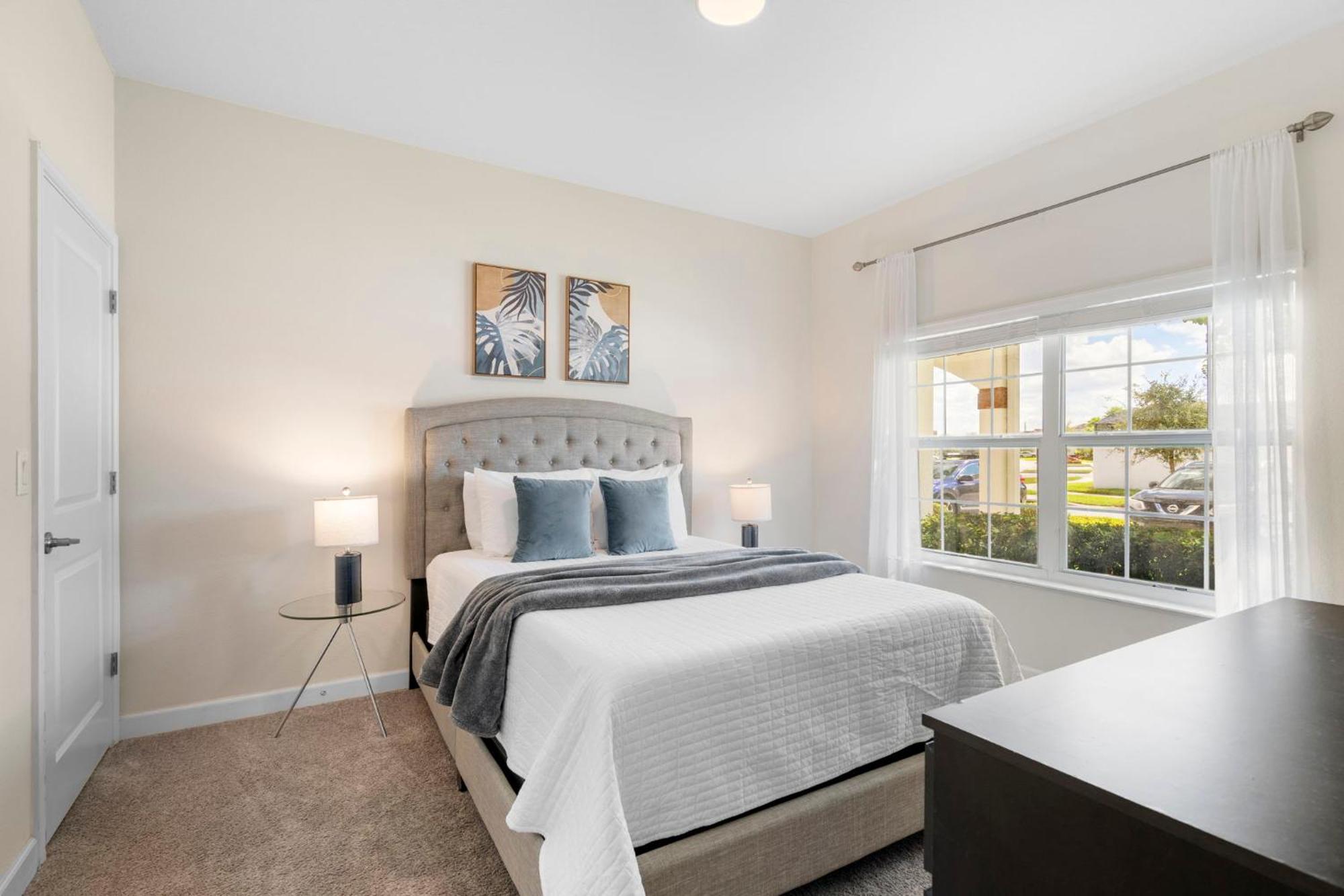 4 Bedrooms - 3 Bathrooms - Champions Gate 8967 Sd