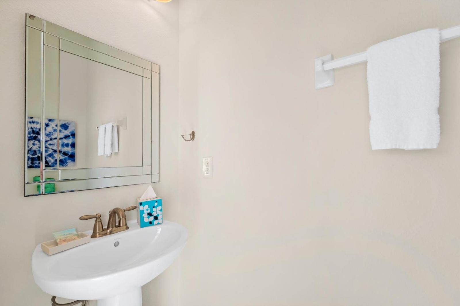 Regal With Private Pool Near With Amenities By Rentyl - 7727ff Holiday home *