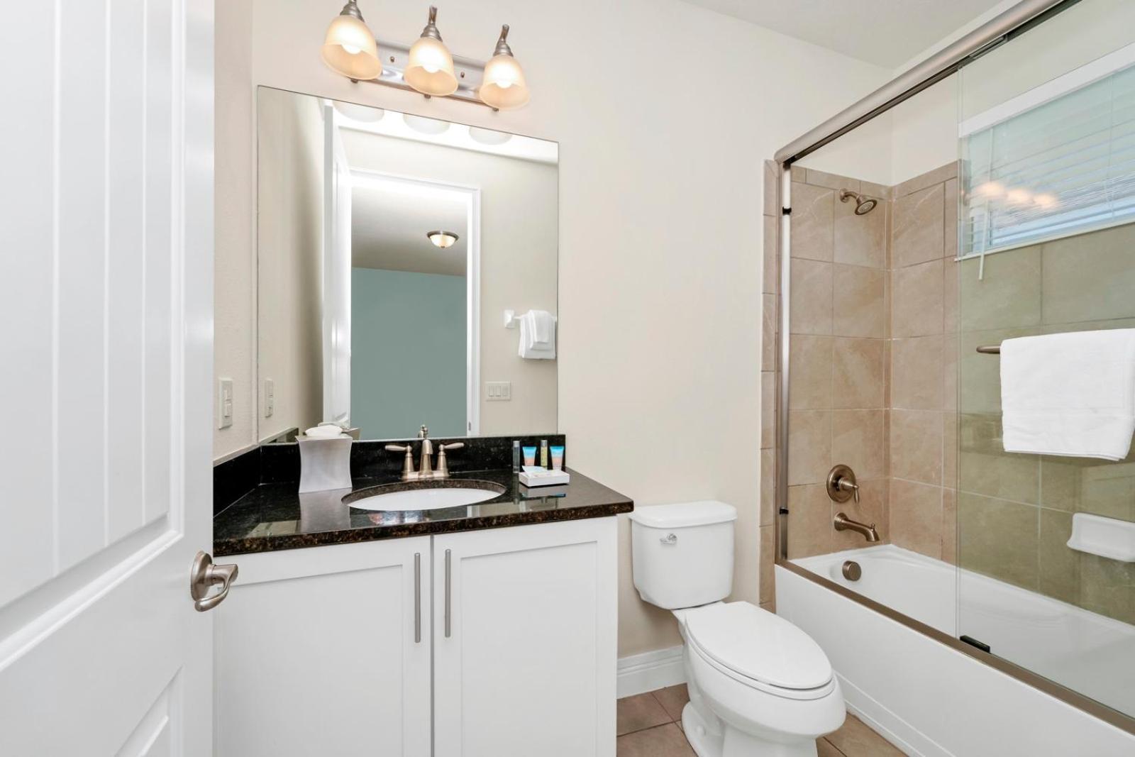 Regal With Private Pool Near With Amenities By Rentyl - 7727ff *