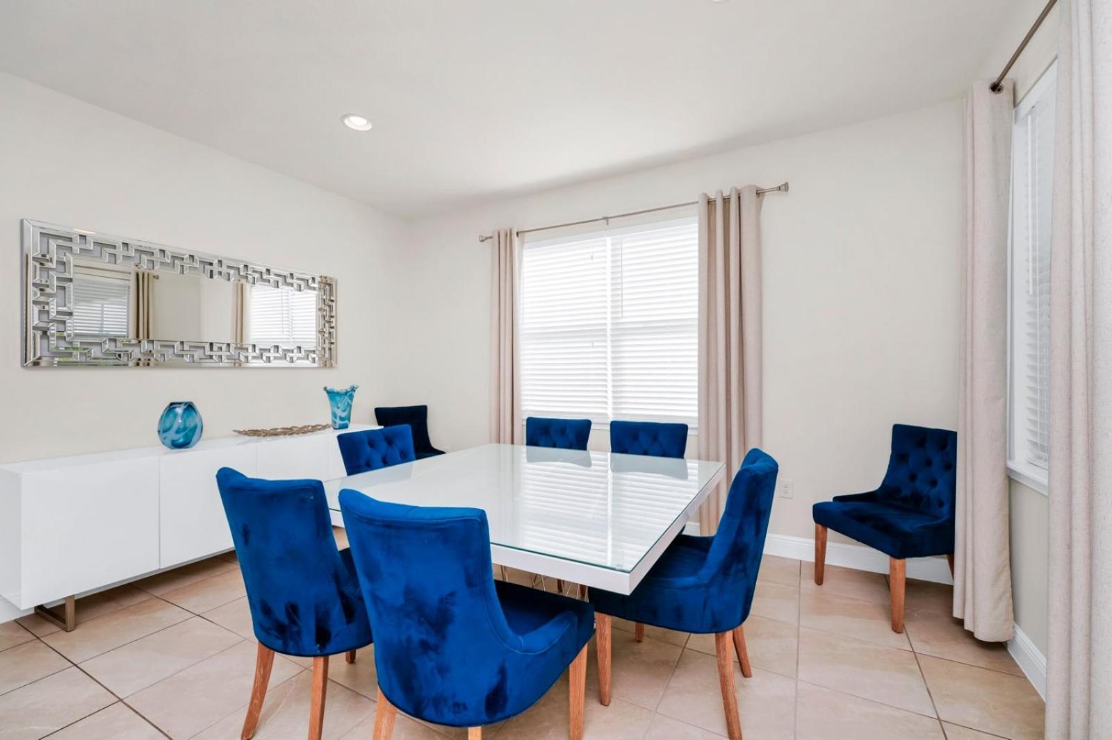 Regal With Private Pool Near With Amenities By Rentyl - 7727ff *