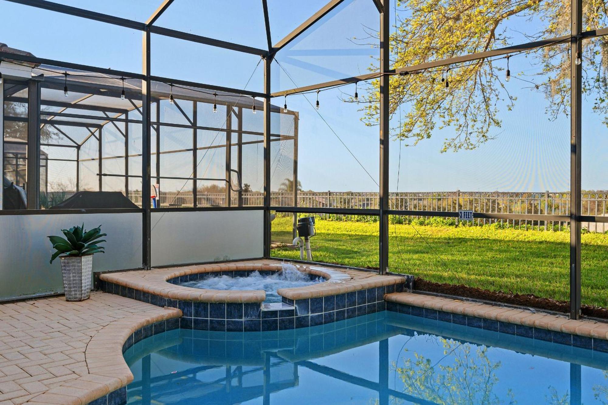 Holiday home 7819 - 6 Quartos / 4 Banheiros | Piscina Privativa | Sala De Jogos Dos Vingadores