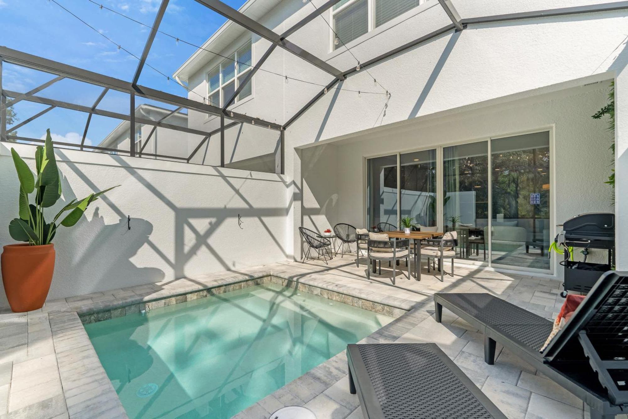Upstay - Modern Family Townhouse W Private Pool Holiday home *