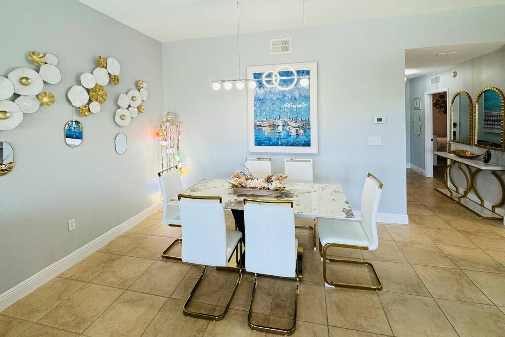 Luxurious & Epic In Heart Of Apartment *