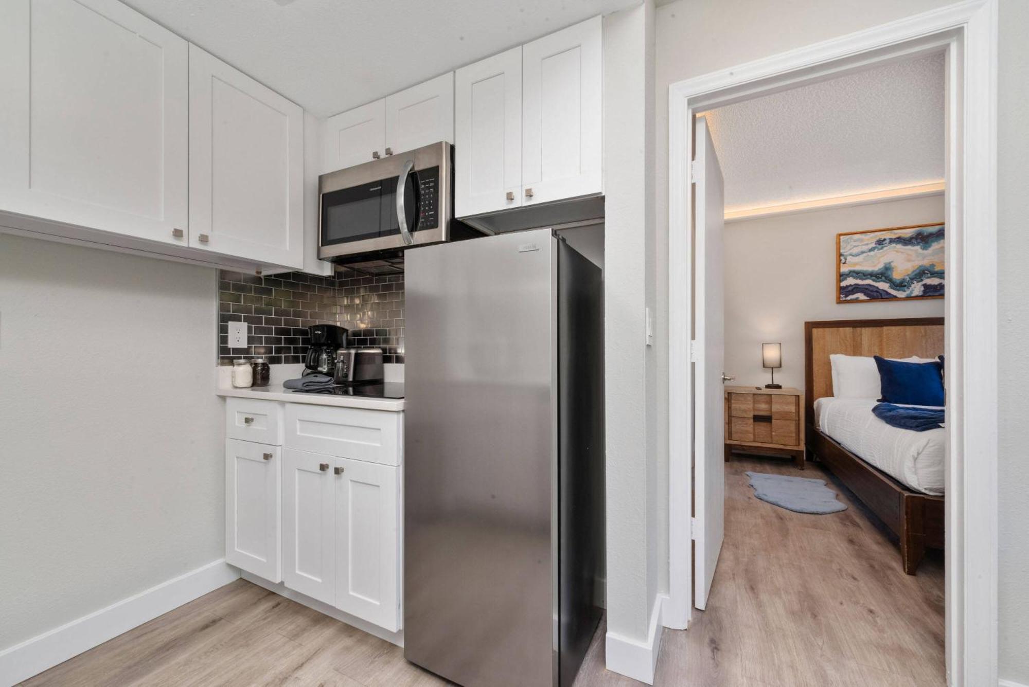 Apartment Luxury 2 The Enclave Near Parks *
