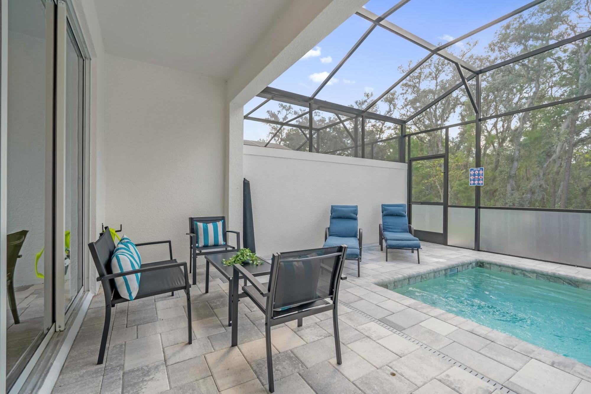 Upstay - Townhouse With Private Pool And Foosball *