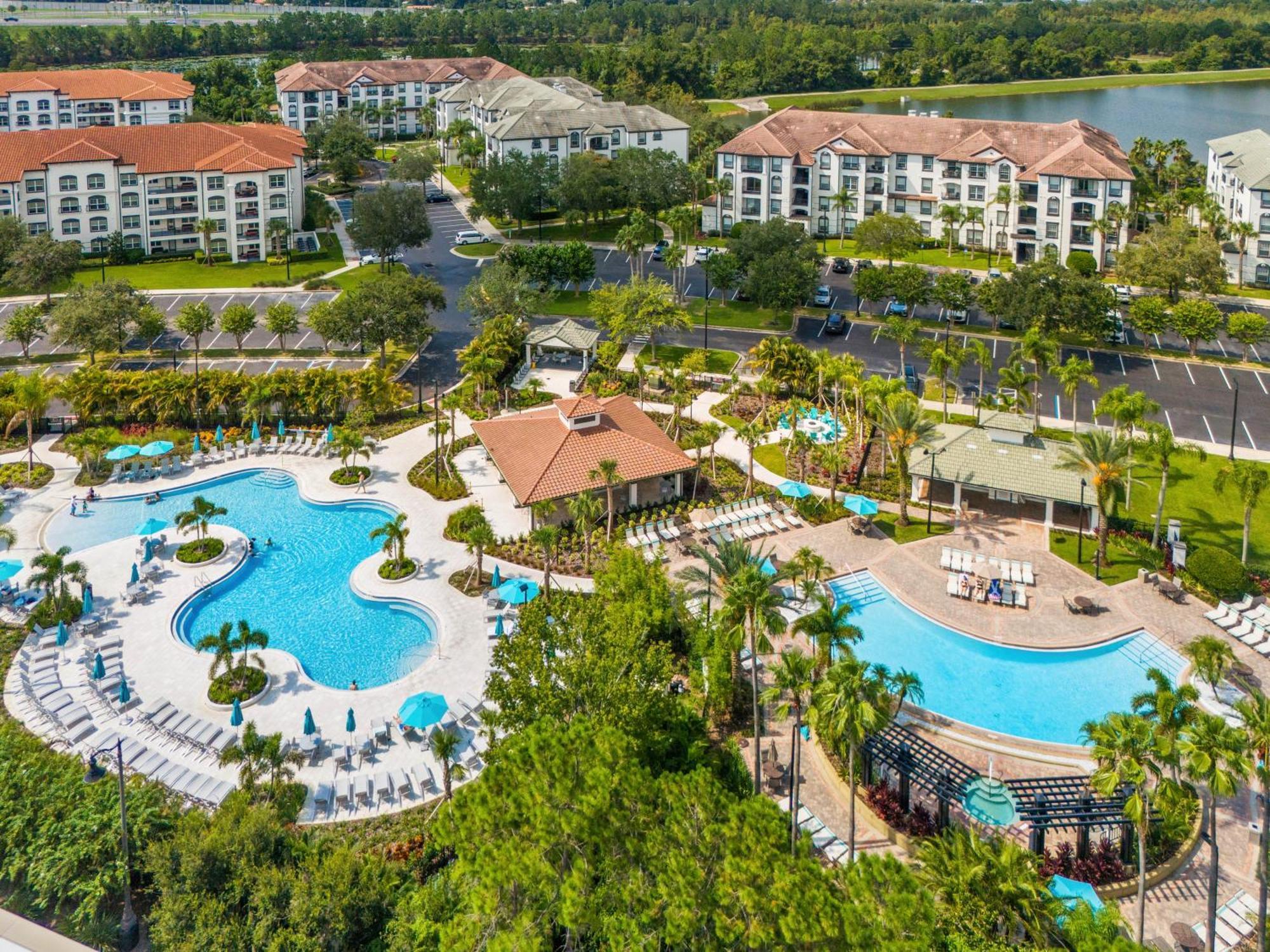 5025 Shoreway Loop #203
