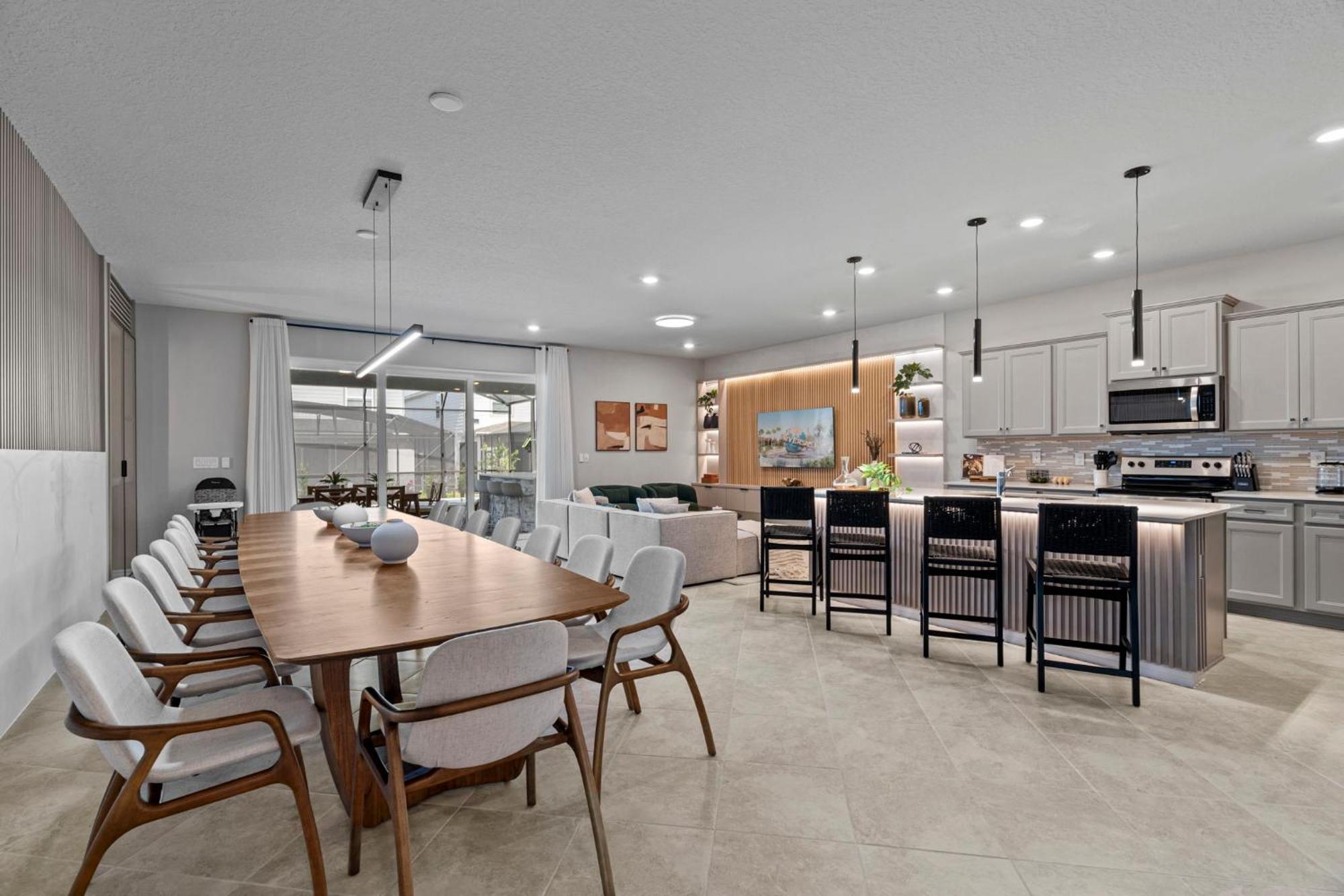Holiday home 10 Bedrooms- 8 Bathrooms- Windsor Kay 16260sk *