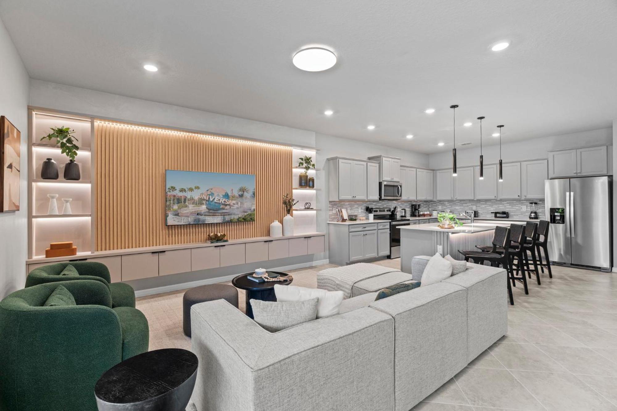 10 Bedrooms- 8 Bathrooms- Windsor Kay 16260sk *