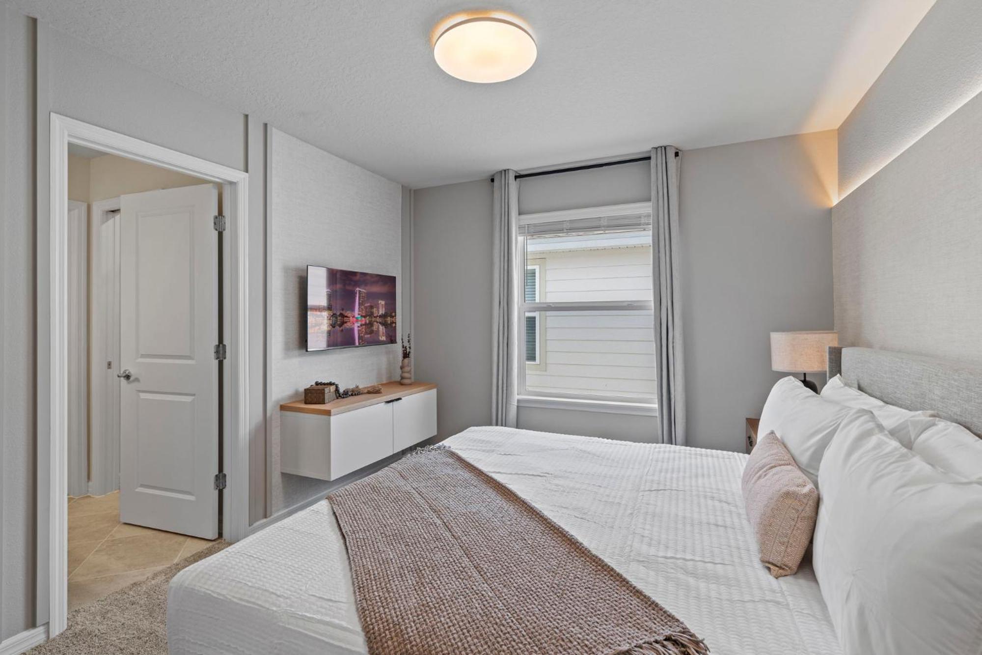 Holiday home 10 Bedrooms- 8 Bathrooms- Windsor Kay 16260sk