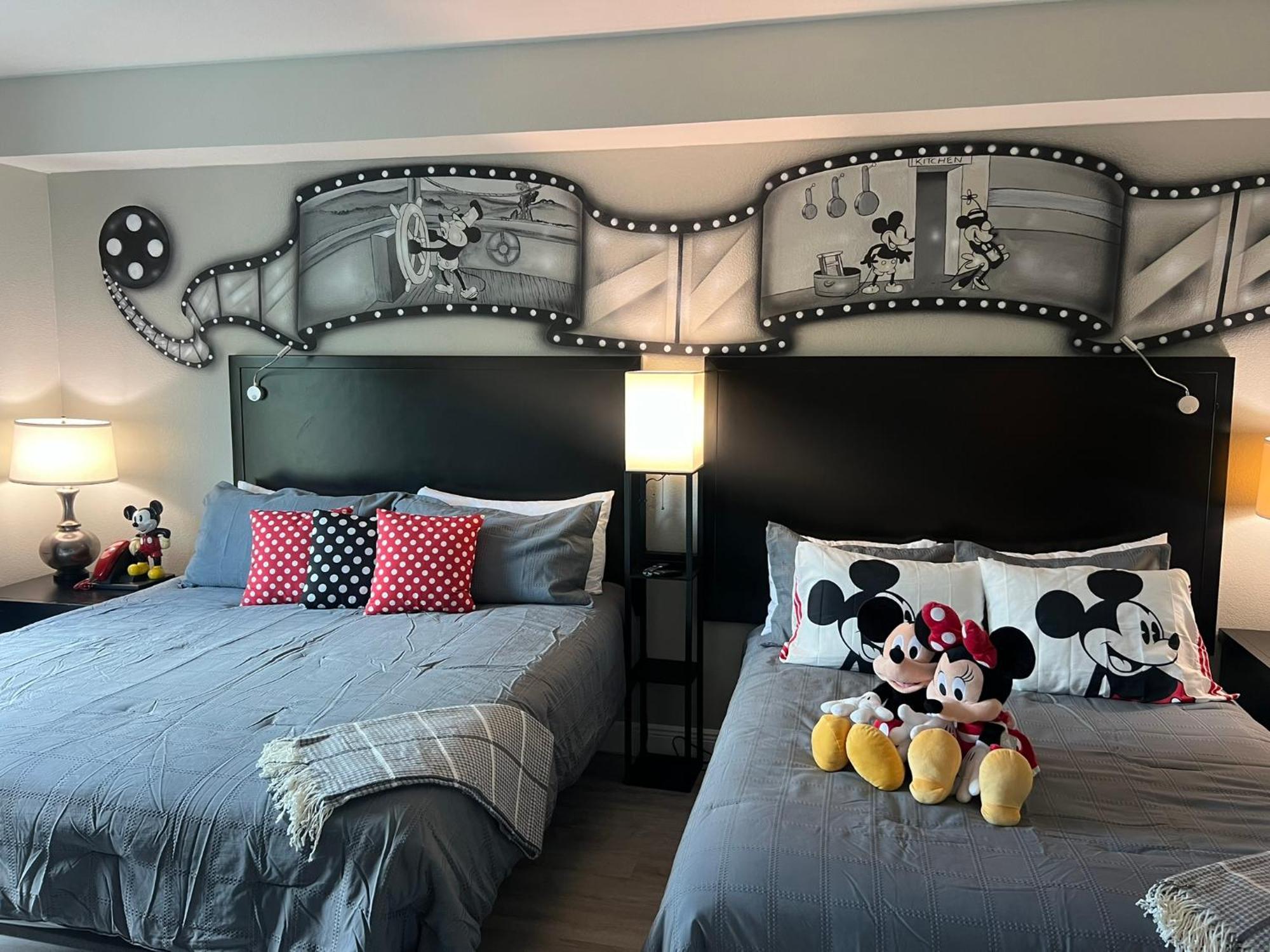 Shuttle King Bed Free Park *