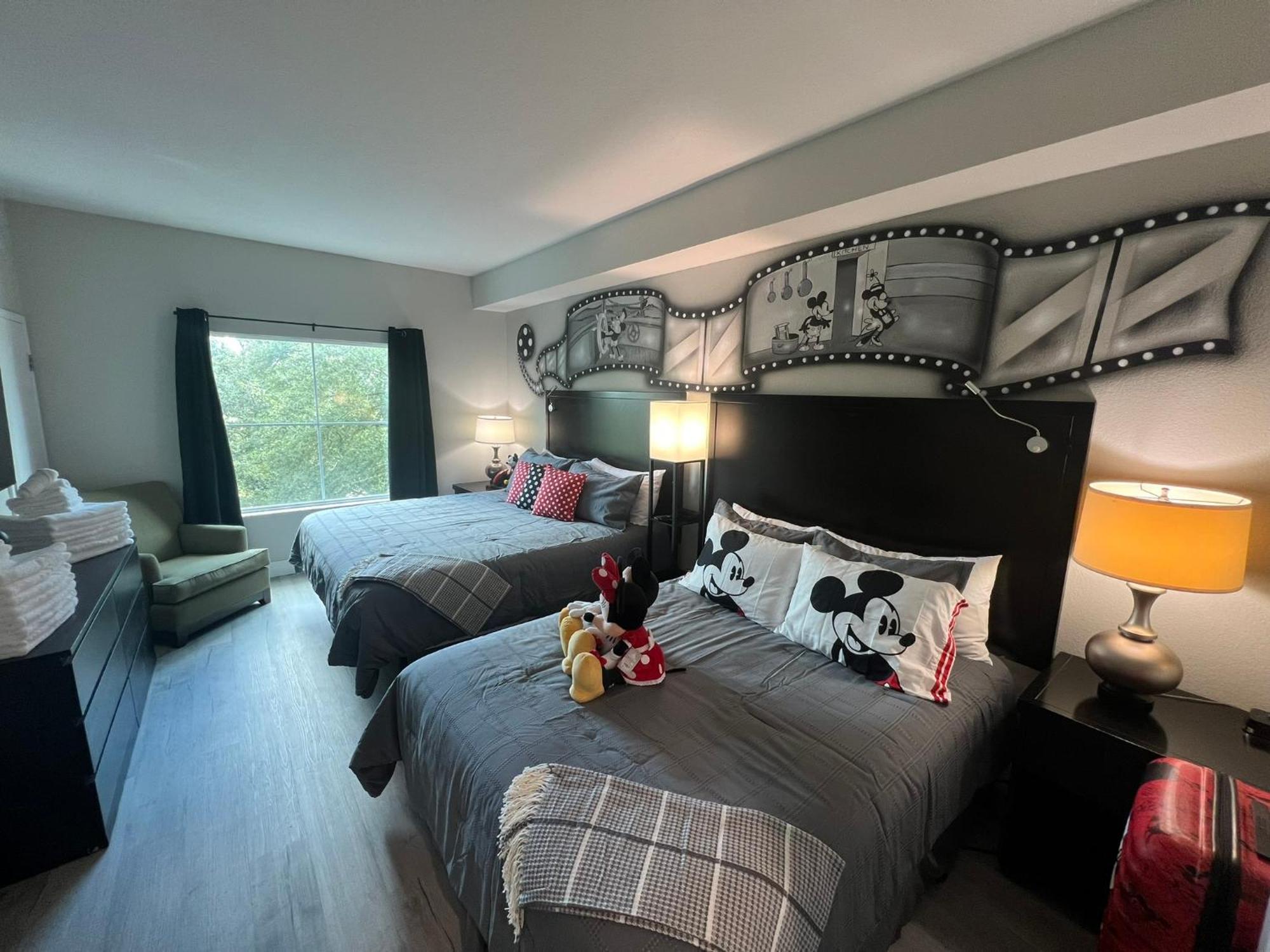 Shuttle King Bed Free Park Apartment