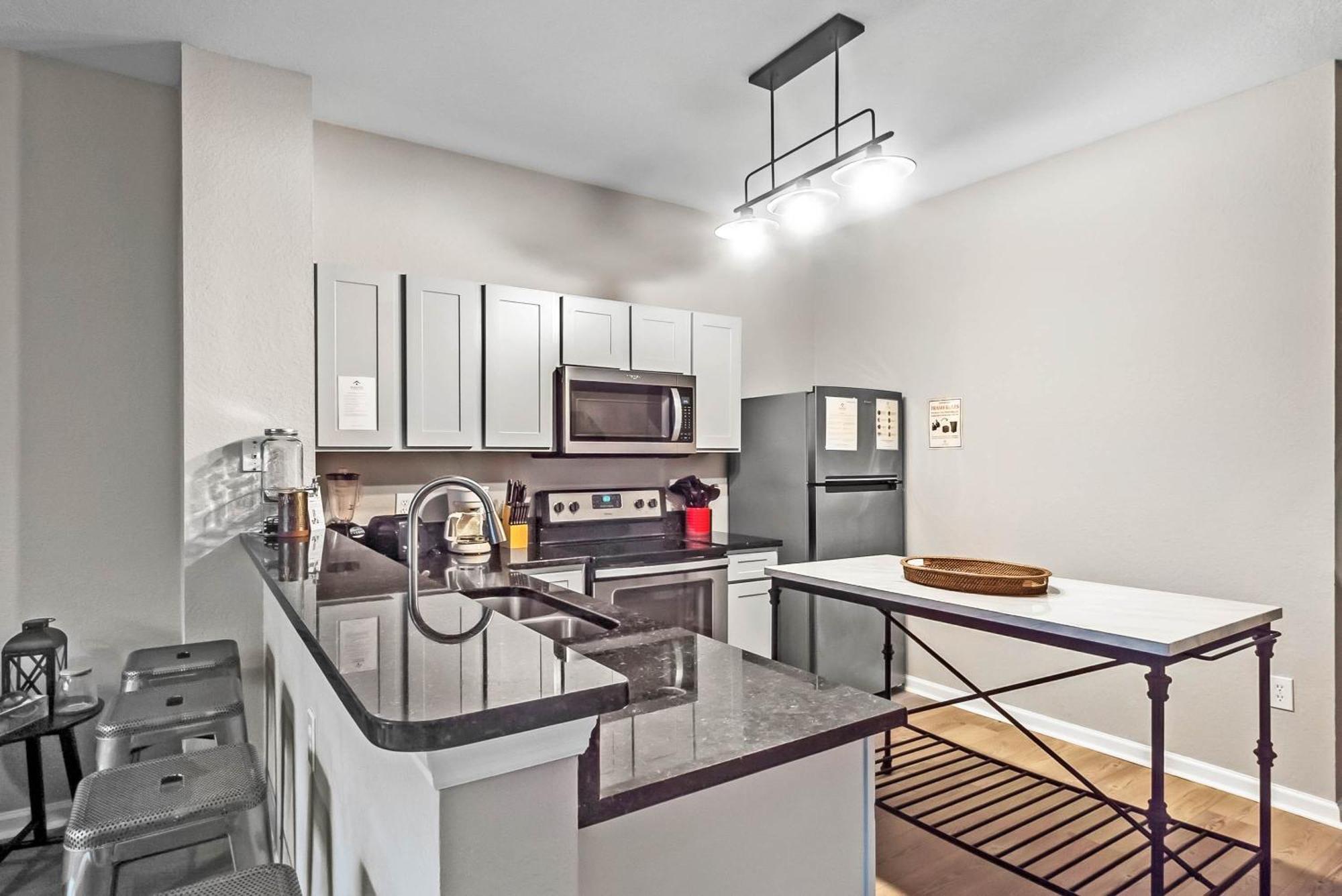 Windsor Hills 1053 By Holiday home *
