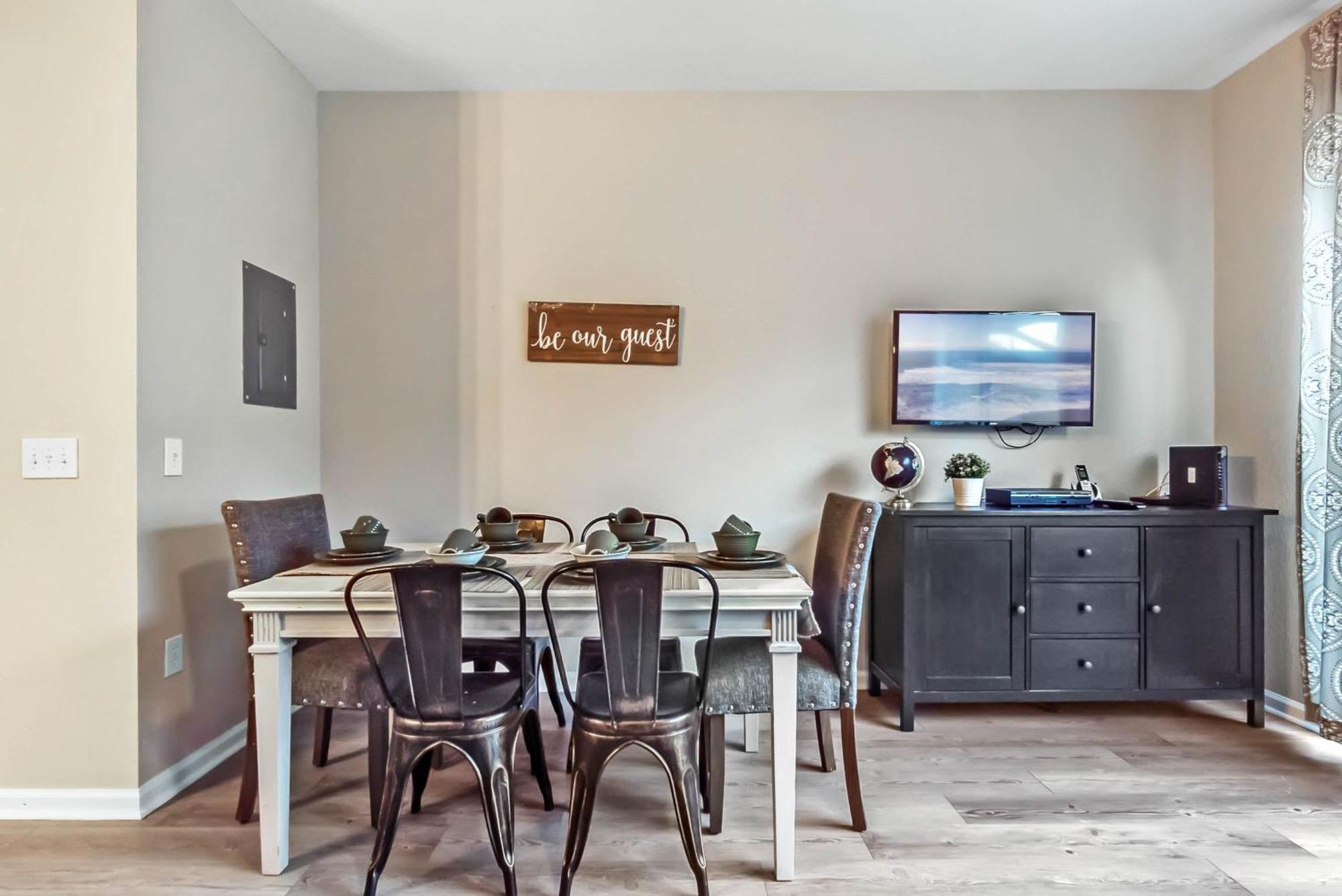Windsor Hills 1053 By Holiday home