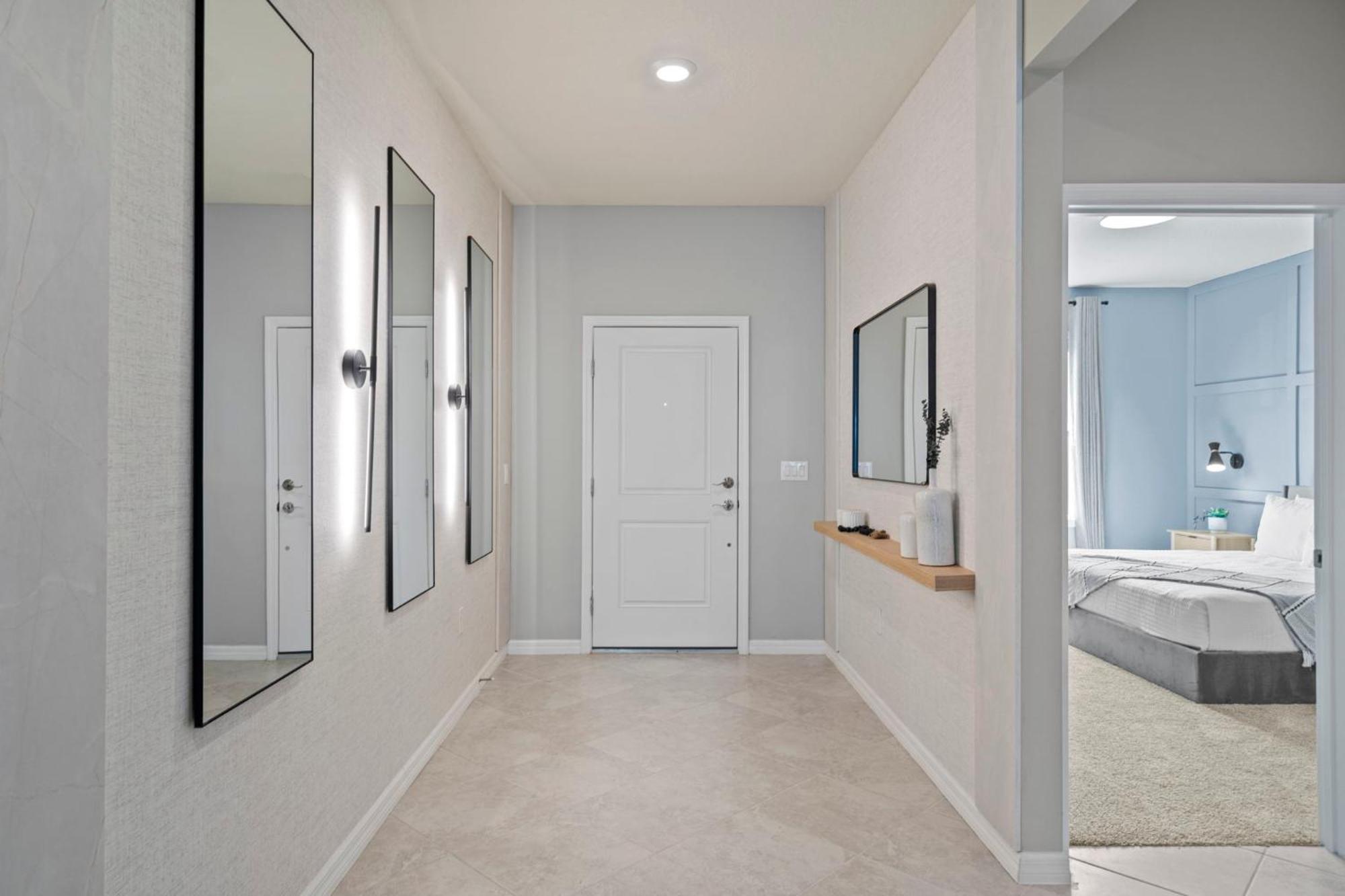 10 Bedrooms- 8 Bathrooms- Windsor Kay 16260sk Holiday home