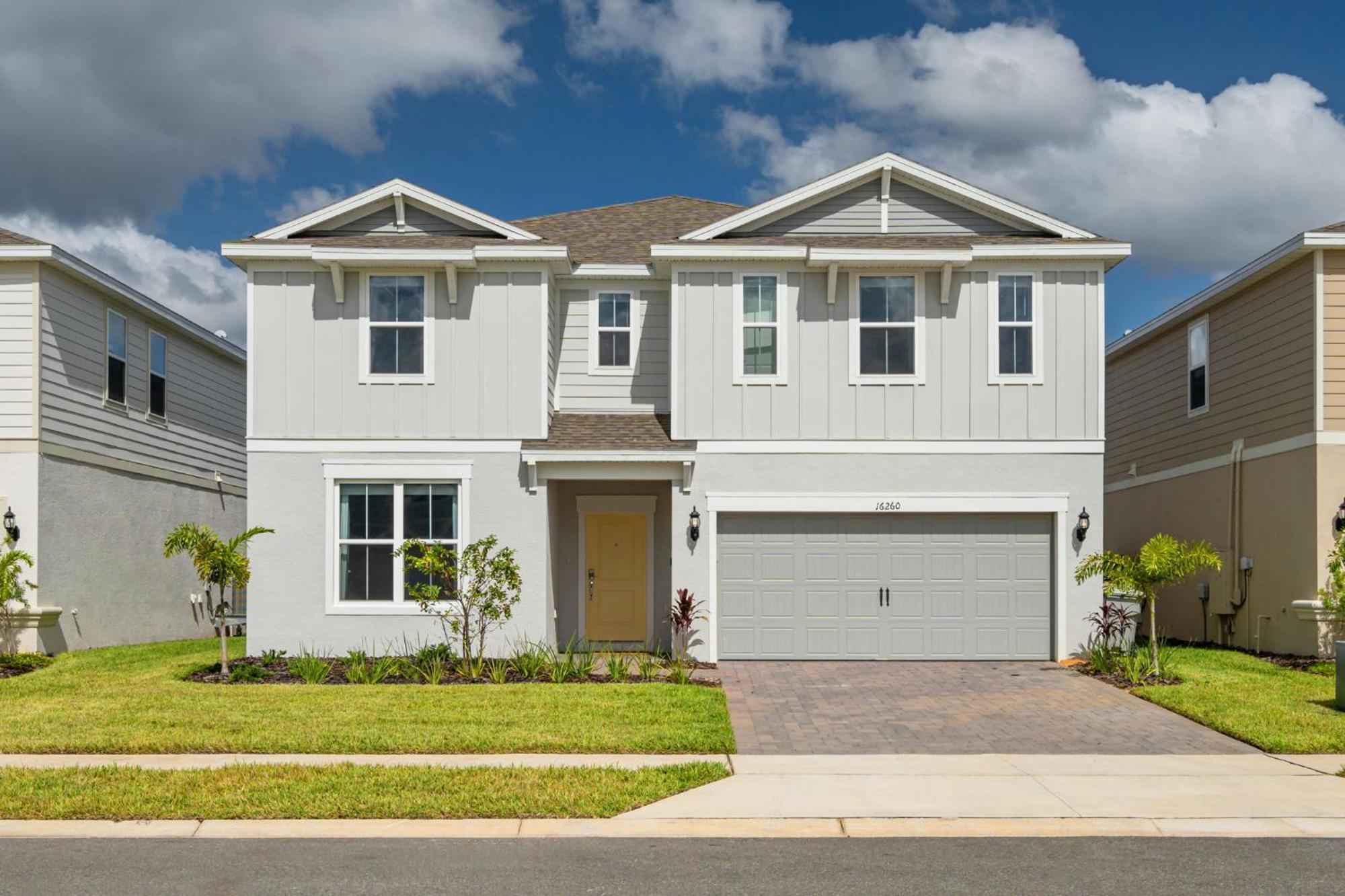 10 Bedrooms- 8 Bathrooms- Windsor Kay 16260sk *