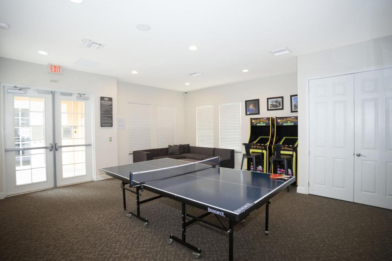 3br Townhouse Near Bbq Grill And Pool *