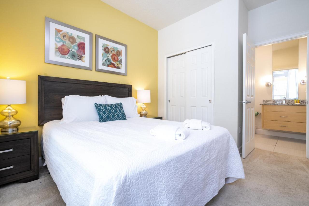 3br Townhouse Near Bbq Grill And Pool Orlando