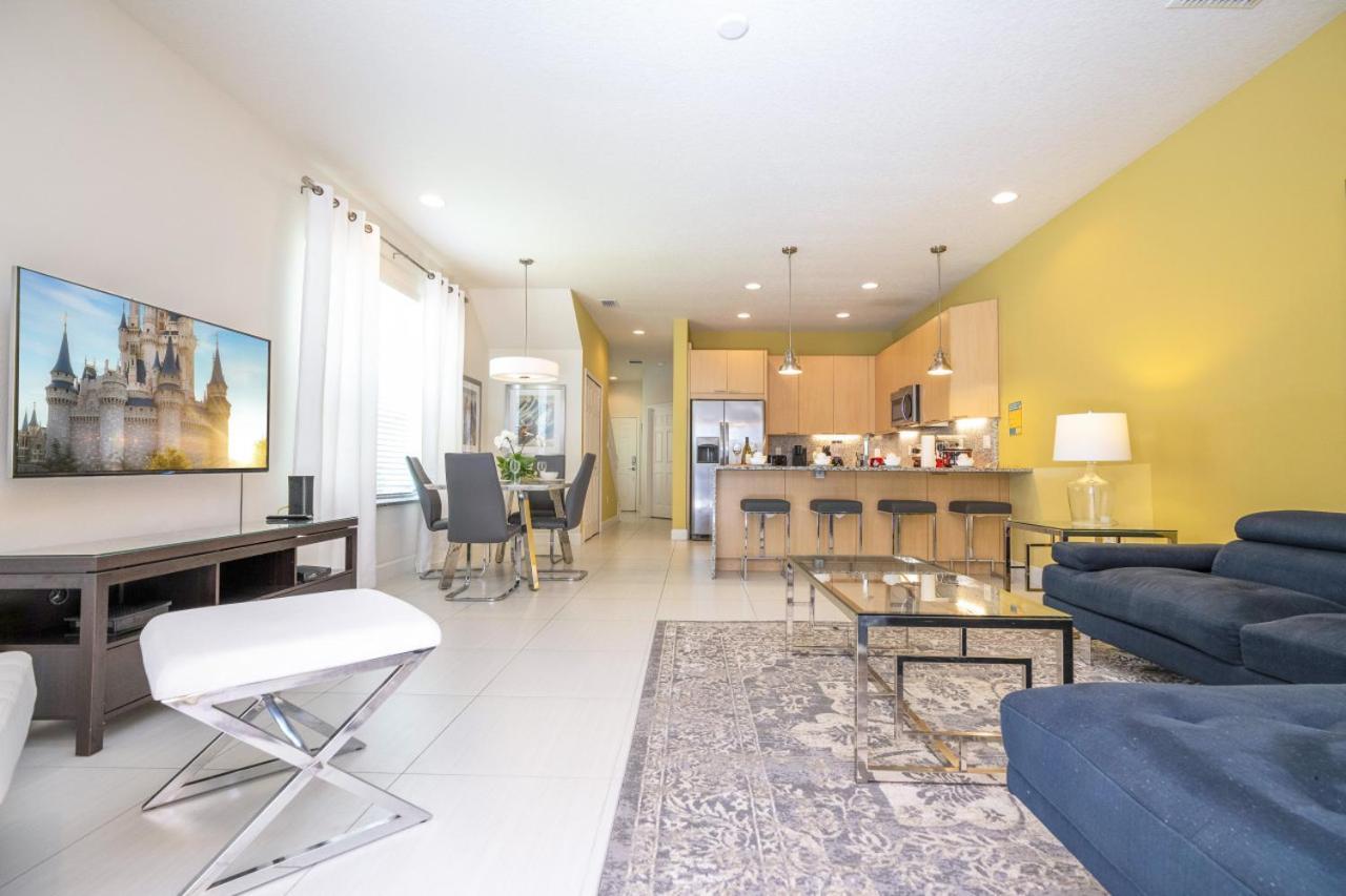 3br Townhouse Near Bbq Grill And Pool Holiday home Orlando