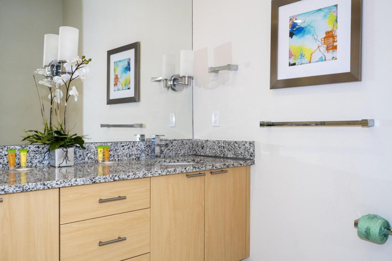 3br Townhouse Near Bbq Grill And Pool *