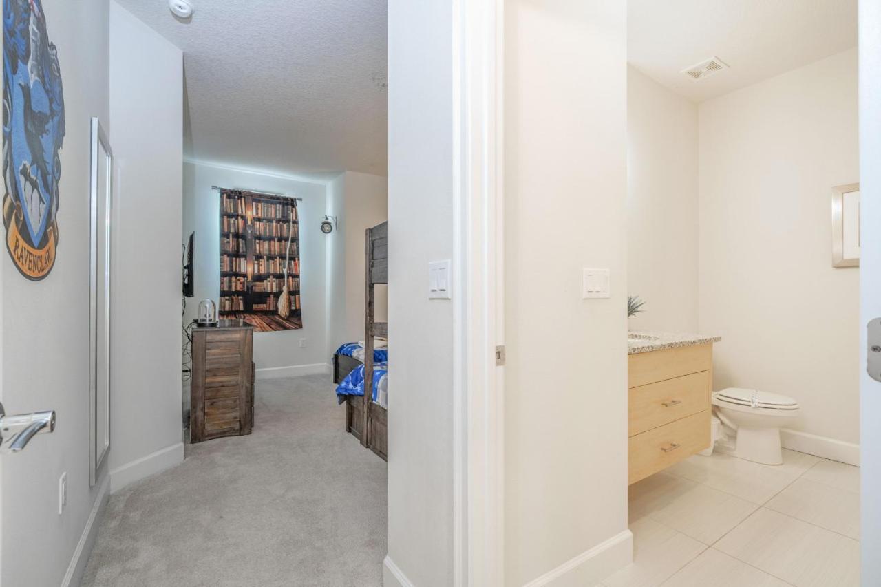 3br Townhouse Near Bbq Grill And Pool
