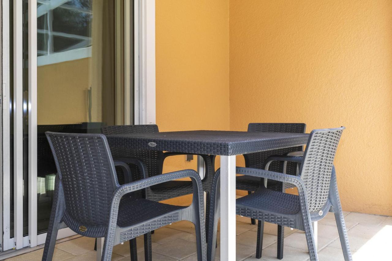 3br Townhouse Near Bbq Grill And Pool Holiday home