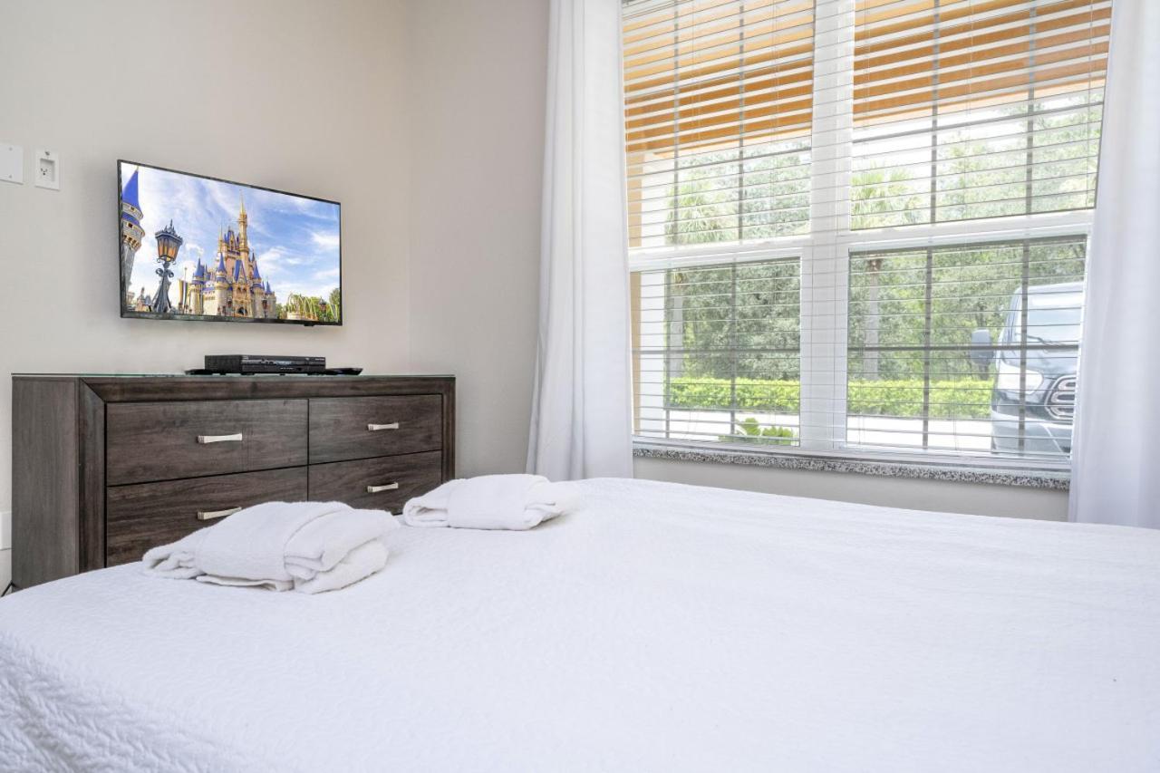 Holiday home 3br Townhouse Near Bbq Grill And Pool