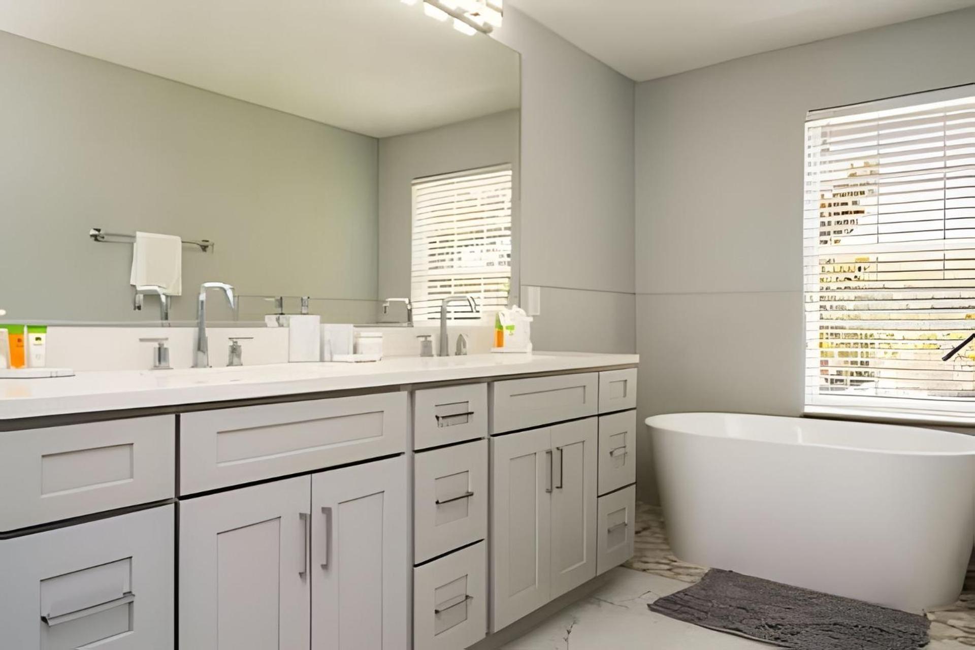 Apartment Dnf - 2532 Ab - 6bd/4ba Windsor Luxury | Game & Pool