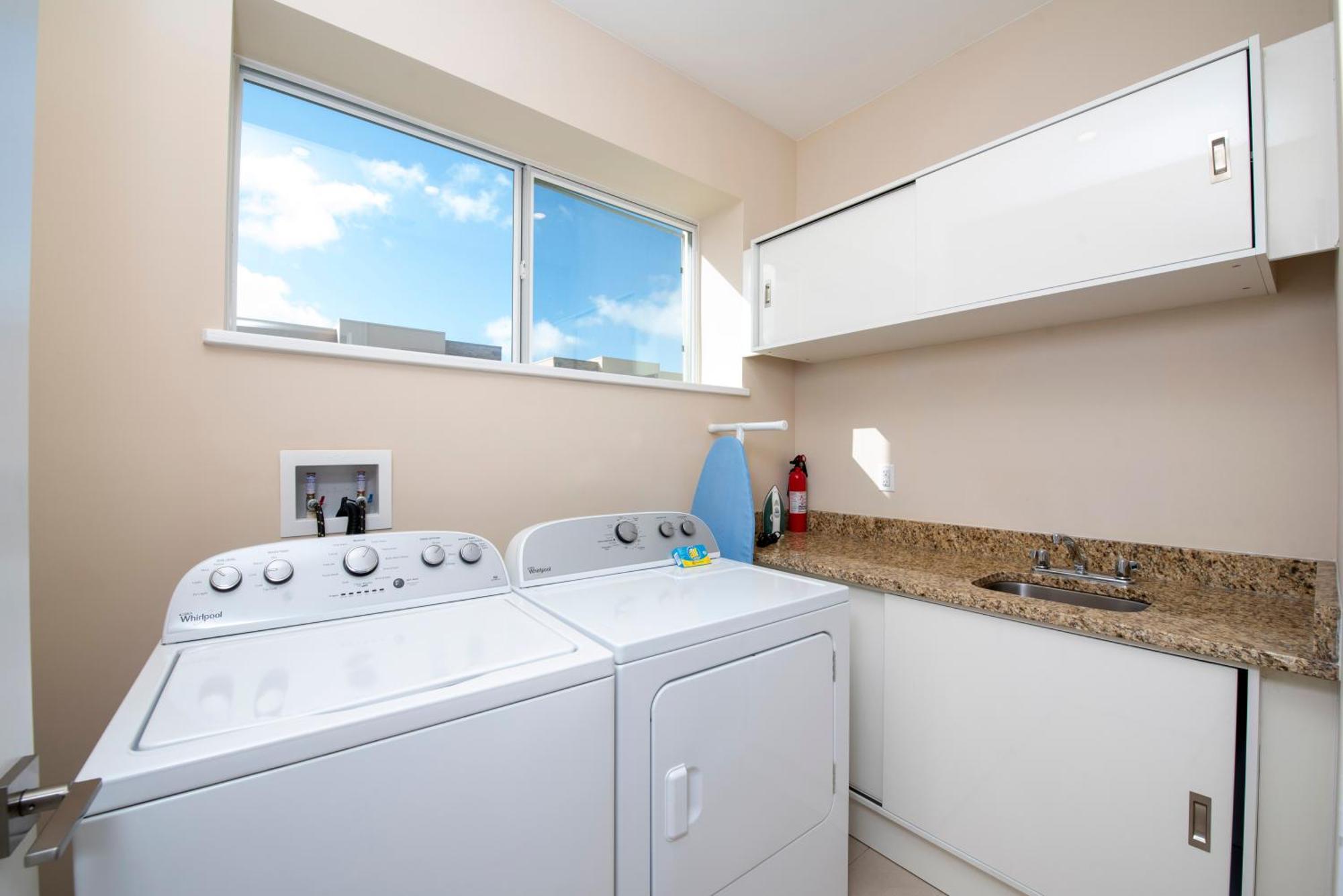 Luxury 4bd With Bbq Minutes From Holiday home Orlando