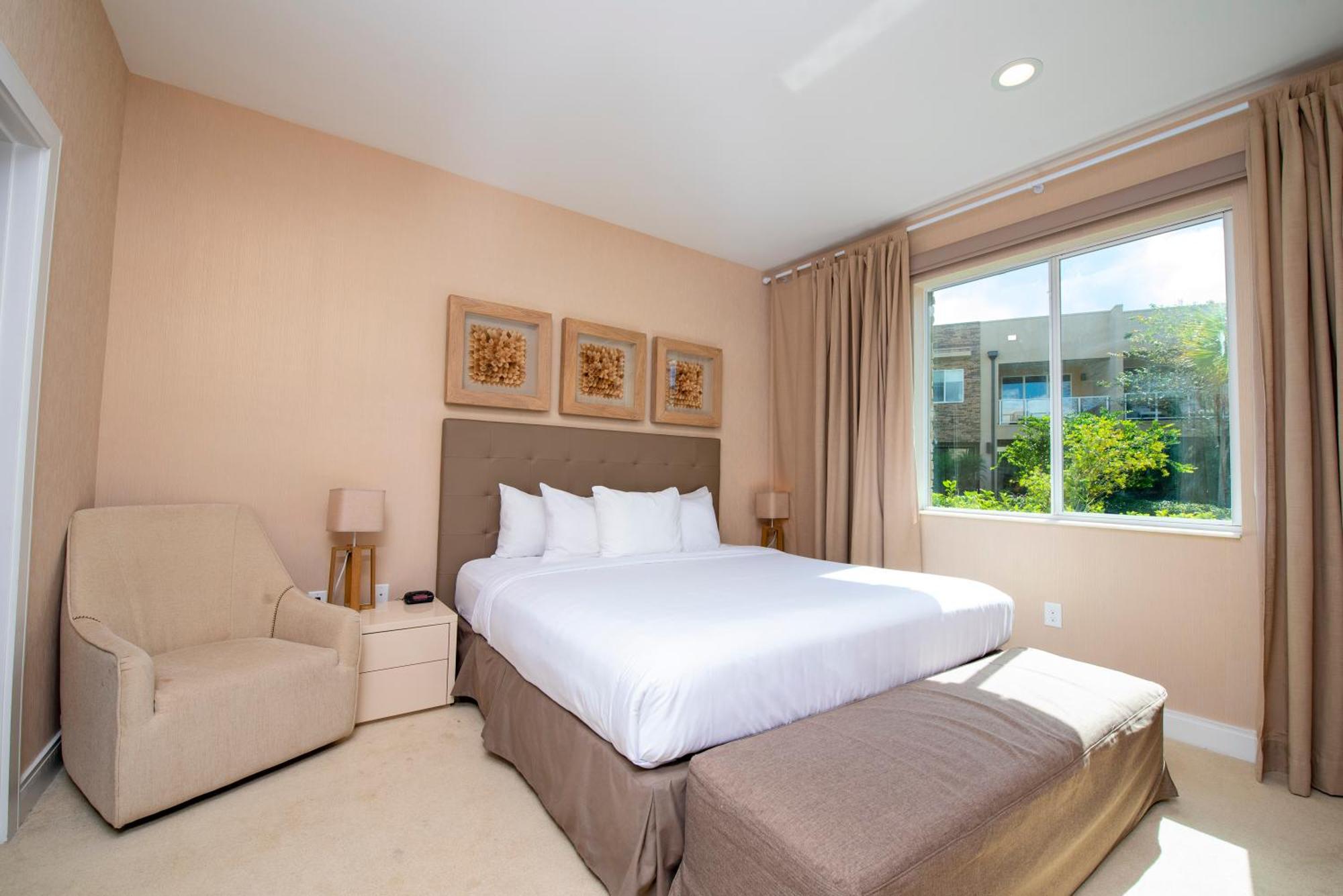 Holiday home Luxury 4bd With Bbq Minutes From