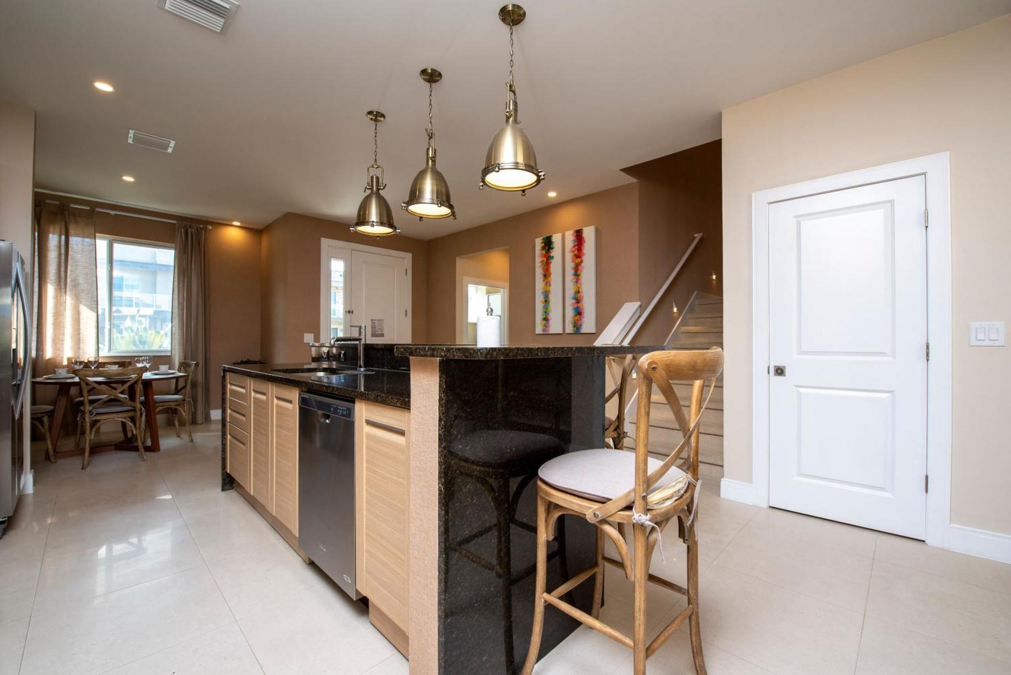 Holiday home 4bd Luxury With Bbq Near *