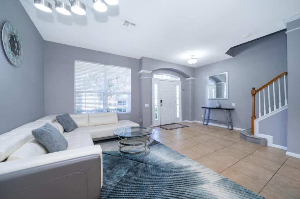 Holiday home Luxury 6 Bedroom Pool In Windsor Hills *
