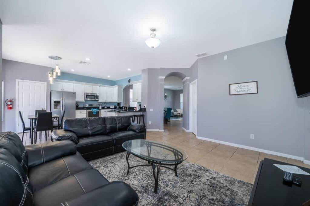 Luxury 6 Bedroom Pool In Windsor Hills Holiday home Orlando