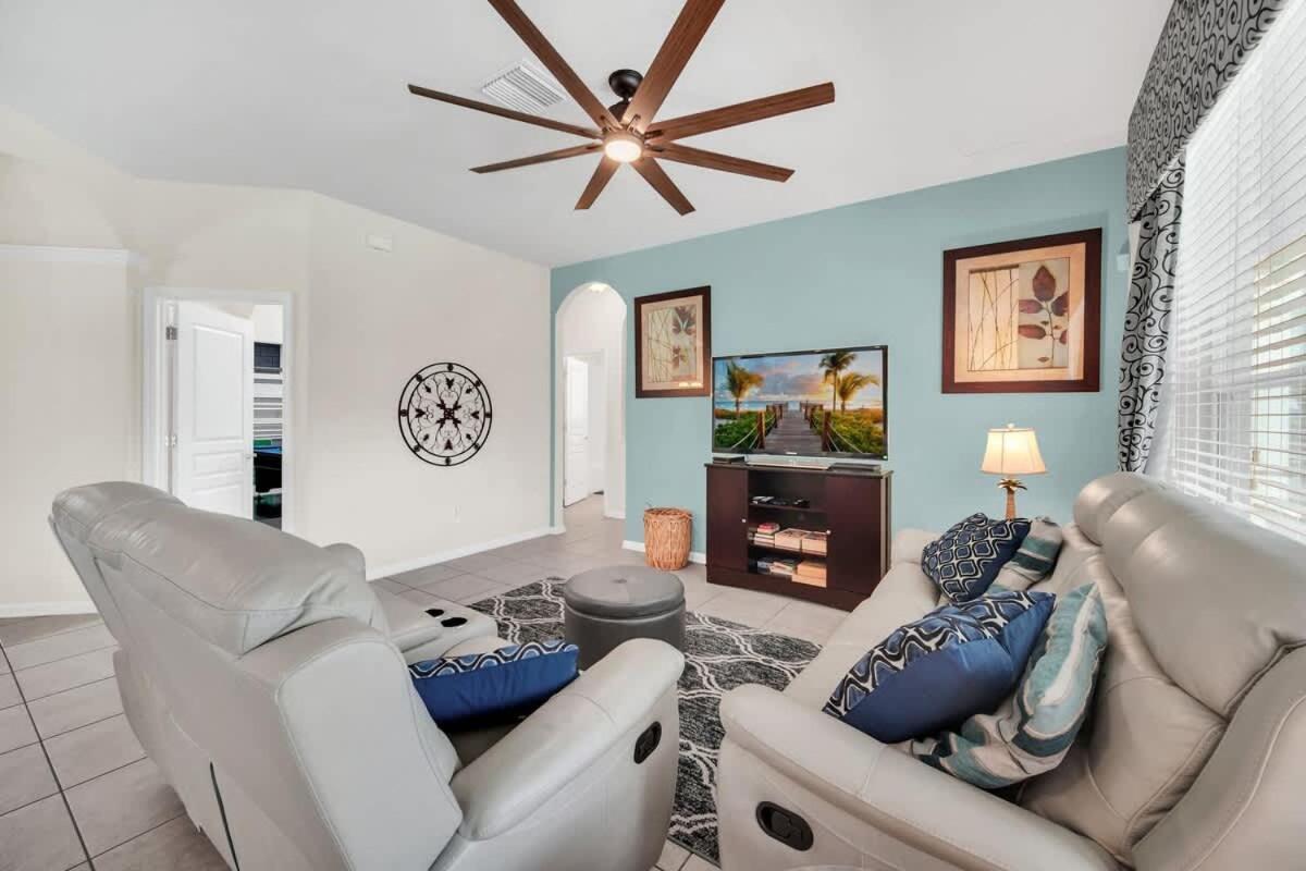 Holiday home Windsor Hills Dream Private Screened Pool *