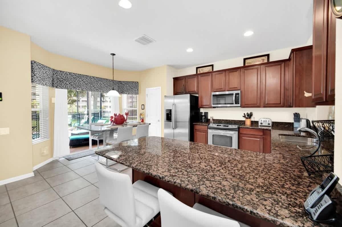 Windsor Hills Dream Private Screened Pool *