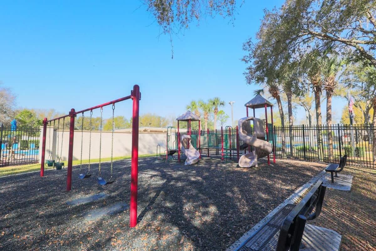 Pet Friendly Paradise With Pool Holiday home Orlando