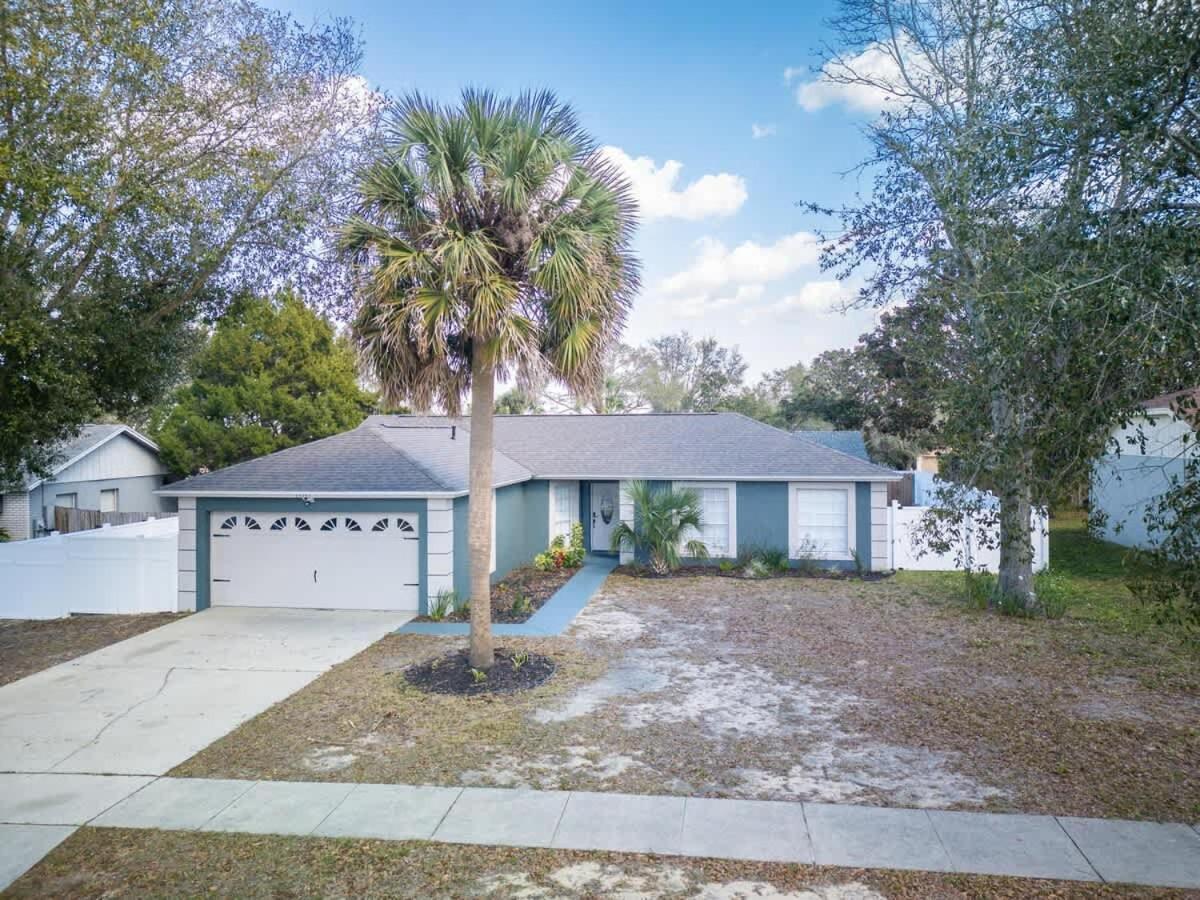 Holiday home Pet Friendly Paradise With Pool