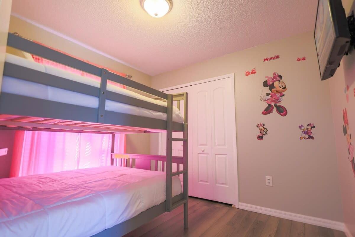 Holiday home Pet Friendly Paradise With Pool *