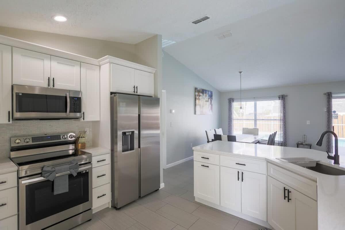Holiday home Pet Friendly Paradise With Pool