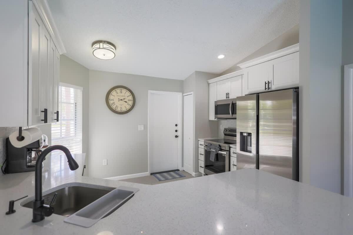 Pet Friendly Paradise With Pool Holiday home *