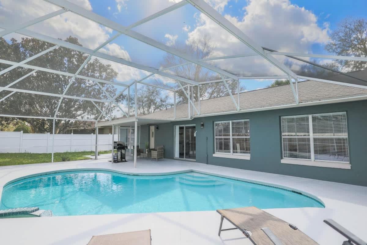 Pet Friendly Paradise With Pool Holiday home Orlando