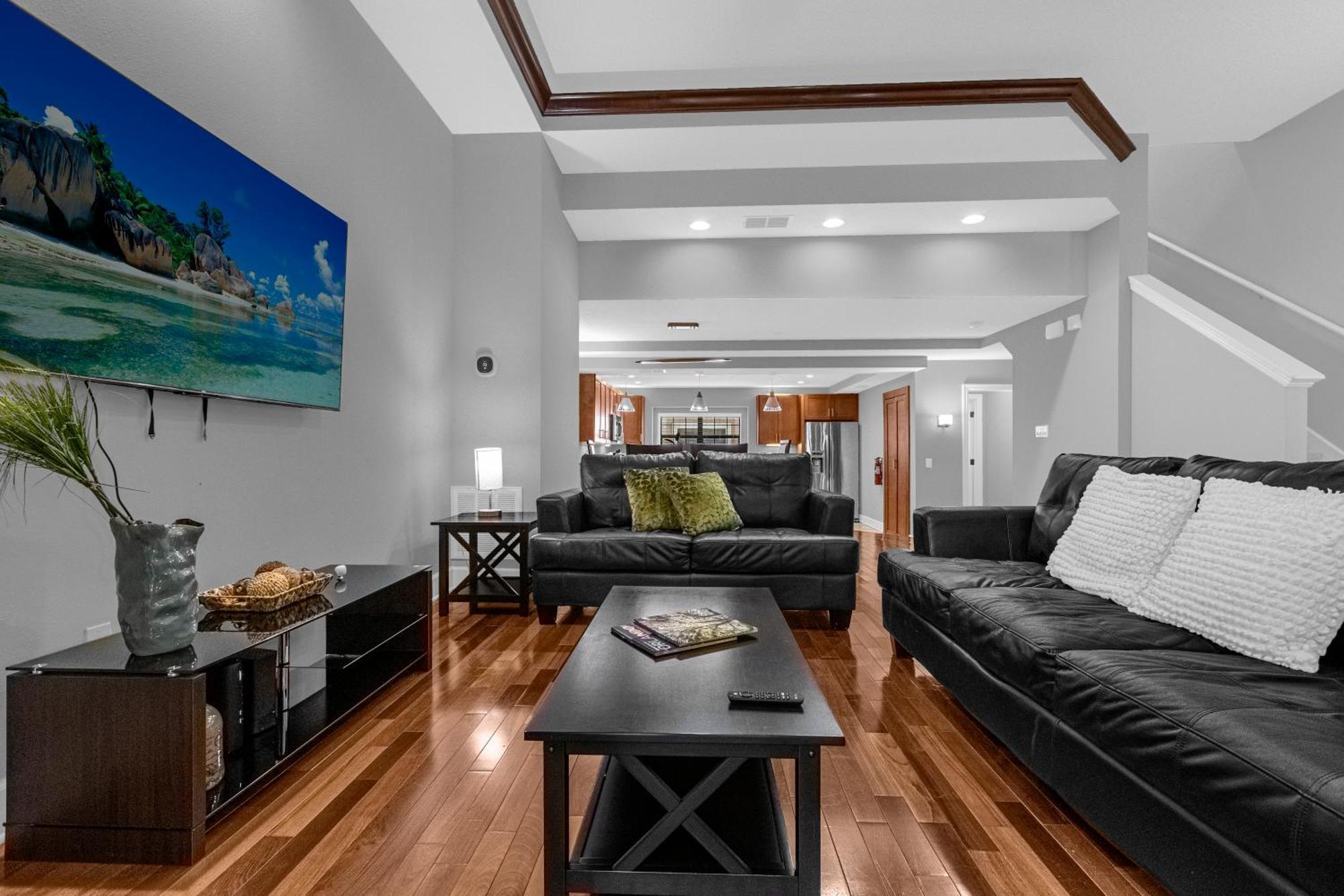 Holiday home 4br Family Townhouse In - With Pool, Gym, Games, & Jacuzzi Orlando