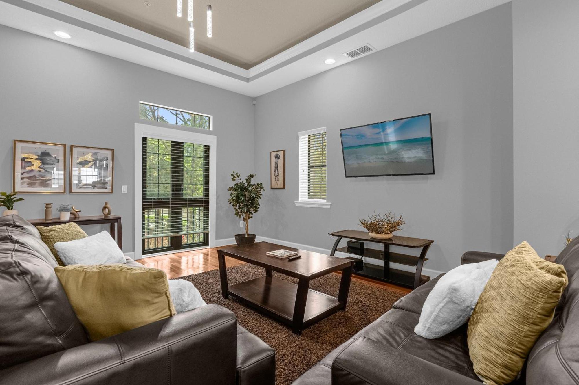 Holiday home 4br Family Townhouse In - With Pool, Gym, Games, & Jacuzzi