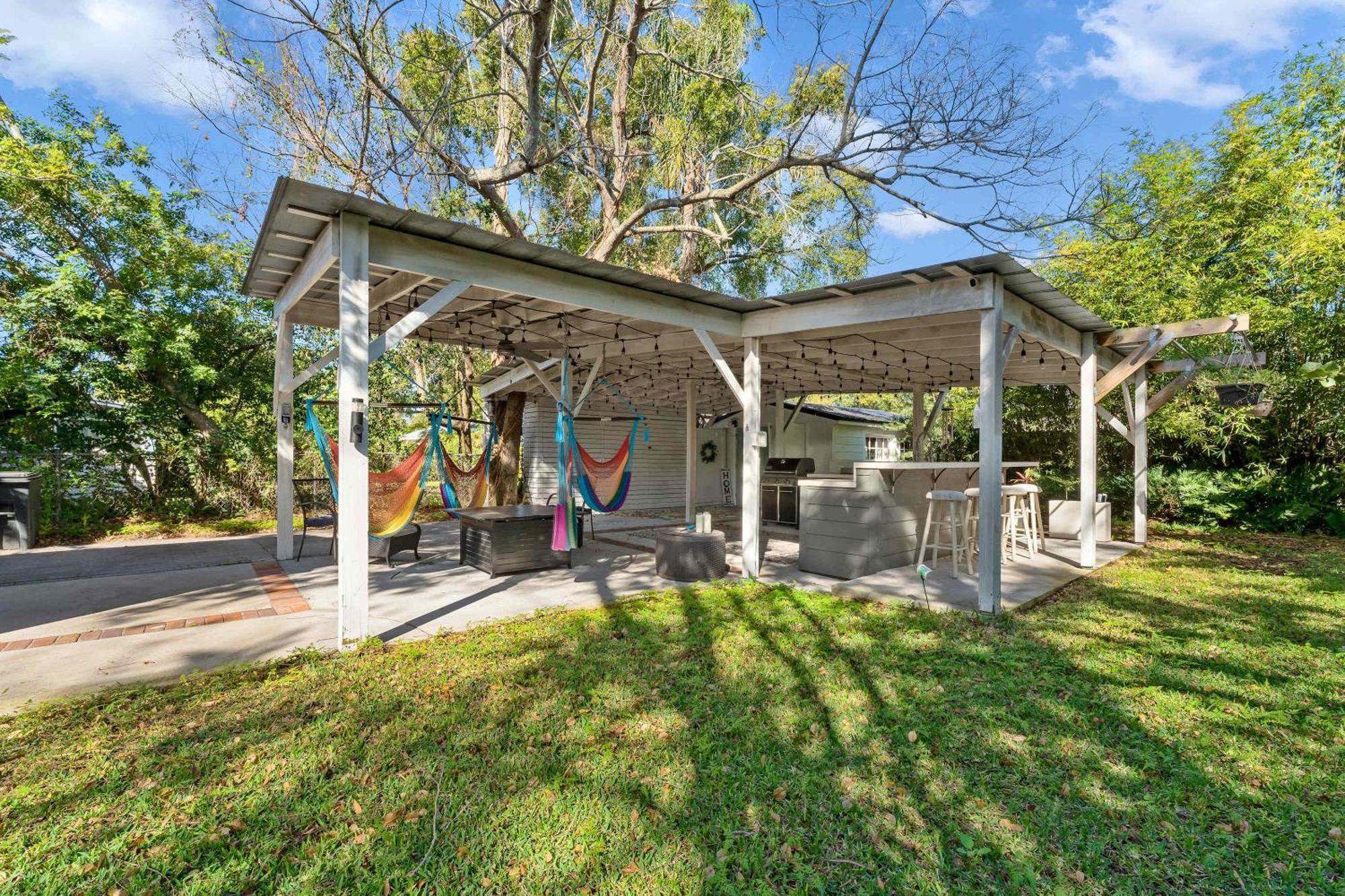 Holiday home Tiny W Mil - 3 Mi To Dt *