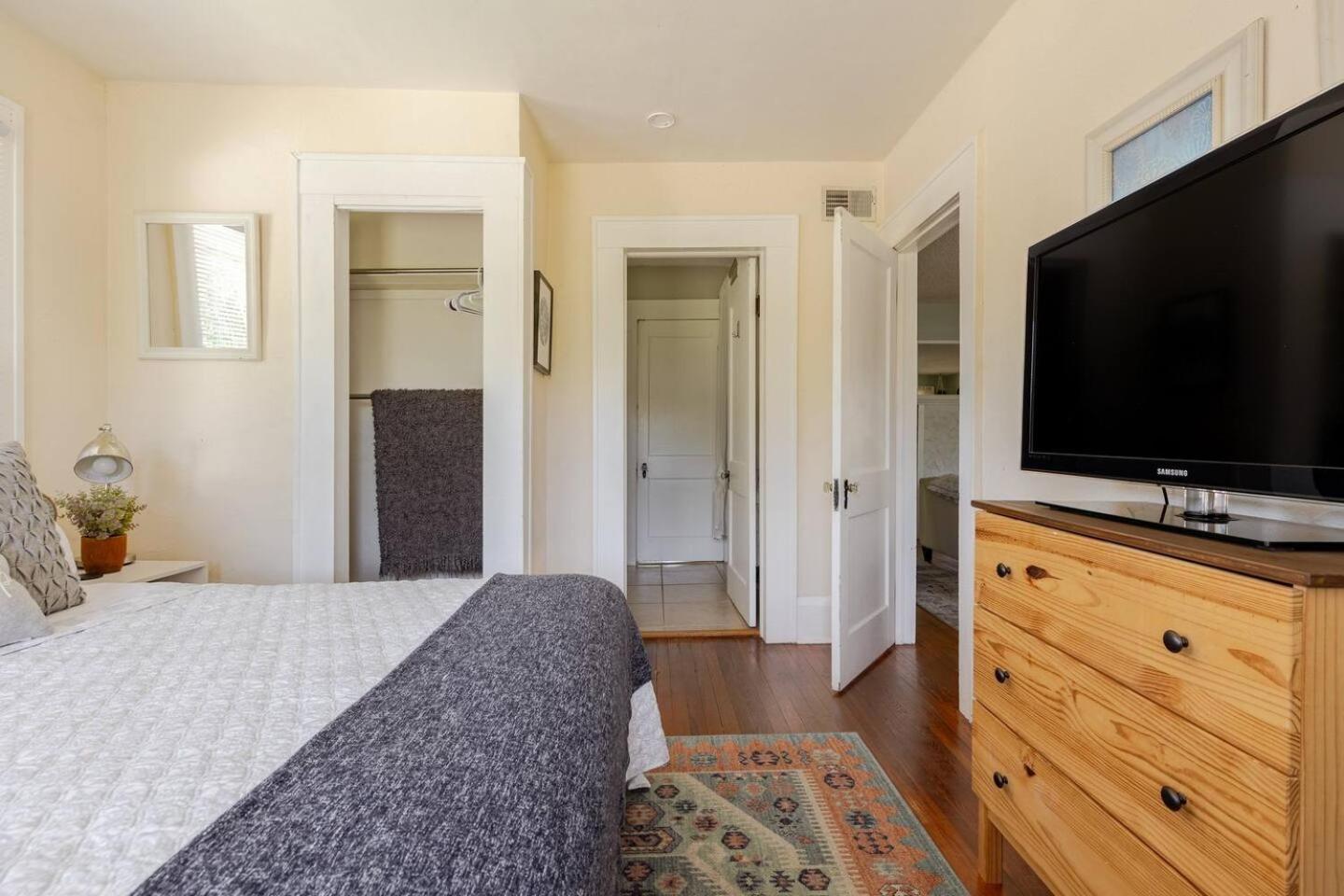 Holiday home Charming - Close To Everything! Orlando