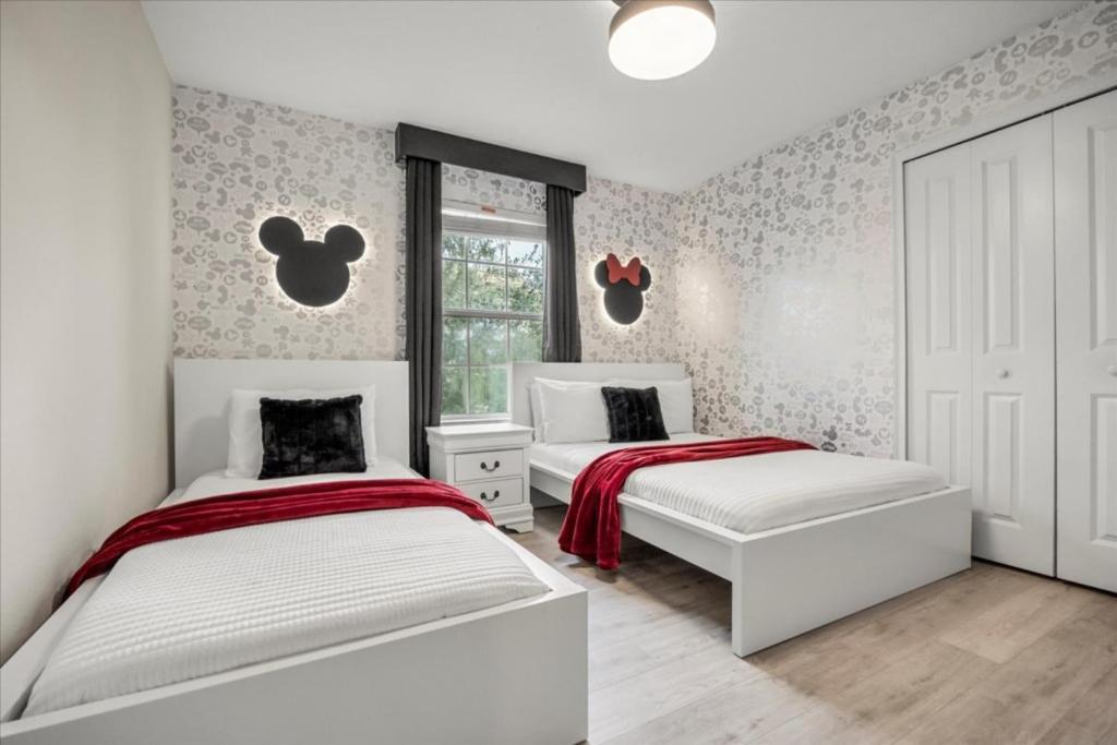 Holiday home 5 Bedrooms - 4 Bathrooms - Storey 3101 Pp
